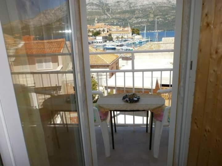Apartments Neno Korcula Town Bagian luar foto